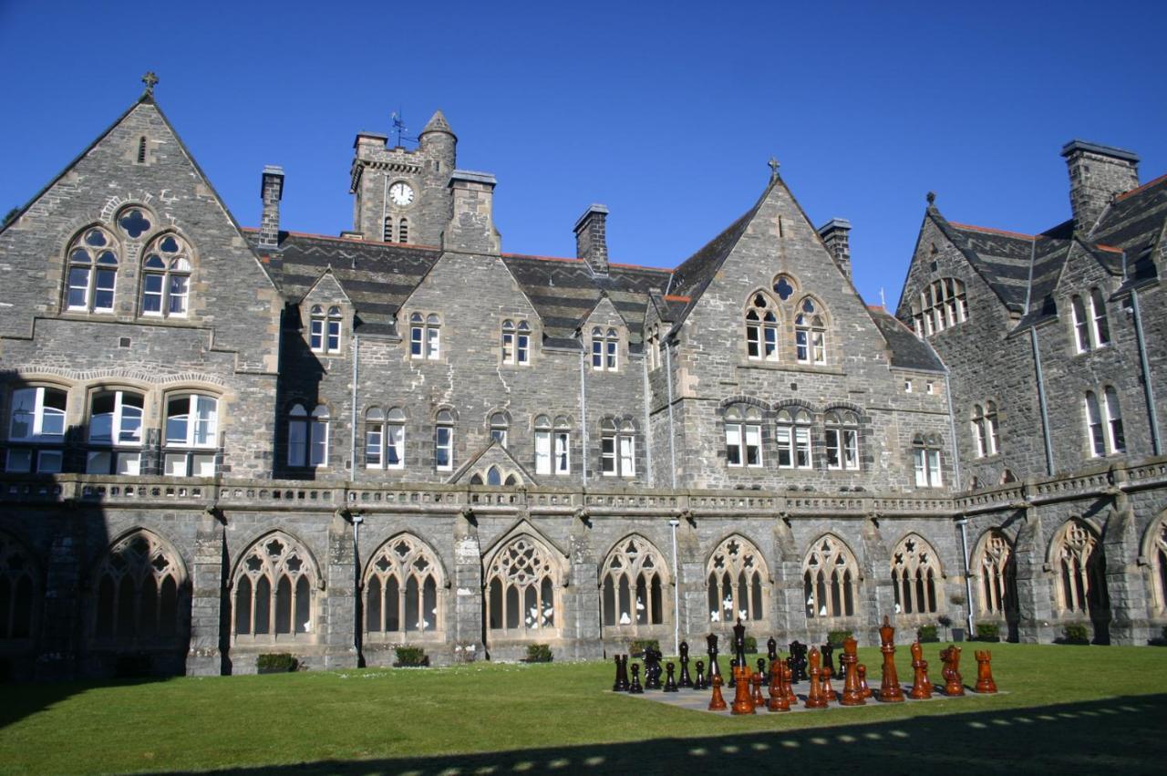 Old School Apartments With A View Fort Augustus Exteriér fotografie